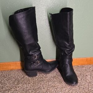 Global Win Black Heeled Boots